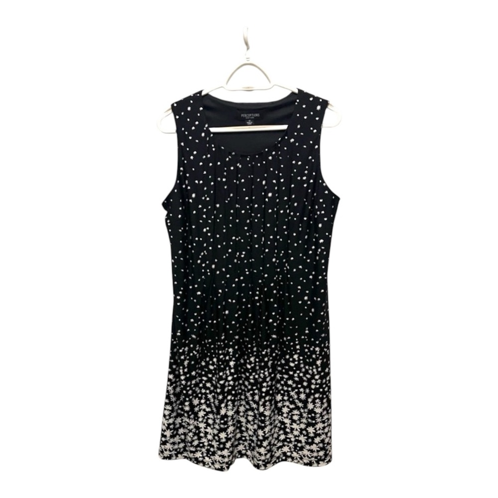 2/$20 -Perceptions of New York-Elegant Black & White Sleeveless Dress with Stars